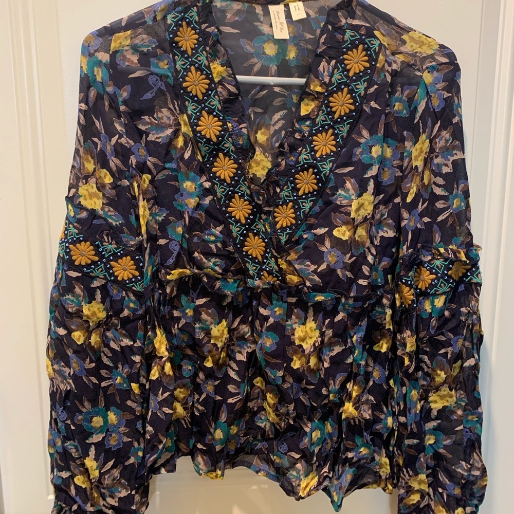 Anthropologie blouse with beautiful embroidery